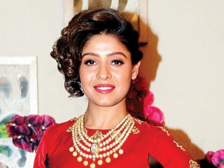 މަޝްހޫރު ލަވަކިޔުންތެރިޔާ ސުނިދީގެ ބަނޑަށް ފަސް މަސް 