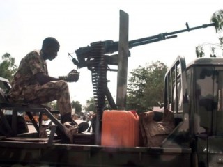 ނައިޖީރިޔާގައި ހަށިގަނޑު ގޮއްވާލައިގެން ދިން ހަމަލާއެއްގައި މަދުވެގެން 27 މީހަކު މަރުވެއްޖެ 