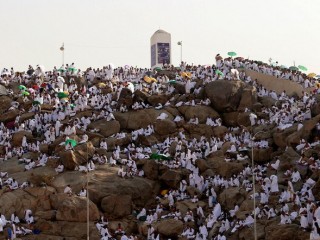 ޤަތަރުގެ 2400 ހައްޖާޖީންނަށް 4000 މީޓަރުގެ ސަރަހައްދެއް ސައޫދީން ޚާއްޞަ ކޮށްފި