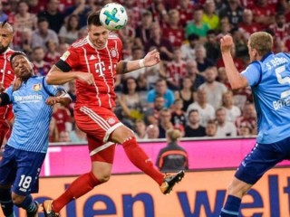 ބަޔާން އާއި ލެވަކޫސަން ކުޅުނު މެޗުގެ ތެރެއިން