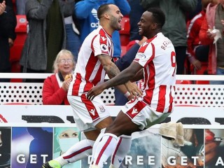 ސްޓޯކް ސިޓީން ވަރުގަދަ އާސެނަލް ބަލިކޮށްފި