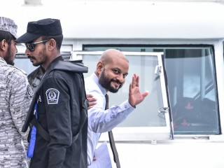 ފާރިސްގެ ޝަރީއަތް ބައިނަލްއަގްވާމީ މިންގަނޑުތަކާ އެއްގޮތަށް ގެންދިއުމަށް އެމްނެސްޓީން ގޮވާލައިފި