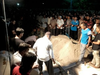 Athif’s family buried the late serviceman in Malé ‘Aa Sahara’ mosque, at around 23:30 on Sunday