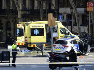  "ބާސެލޯނާގައި ހަމަލާ ދިން މީހުން ސިޓީގެ އެކި މޮނިއުމެންޓްތަކަށް ހަމަލާ ދޭން ރާވާފައިވޭ"