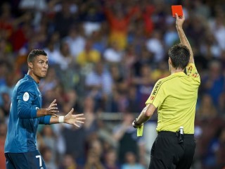 ރޮނާލްޑޯގެ އަދަބު ލުއިކޮށްދެވޭކަށް ނެތް: ސްޕެނިޝް ފުޓްބޯޅަ ފެޑެރޭޝަން