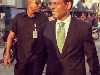 ރައީސް ނަޝީދުގެ ބޮޑީގާޑަކަށް ކުރިންހުރި އެސްޕީޖީ މީހަކު ވަޒީފާއިން ވަކިކޮށްފި