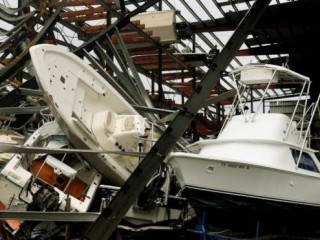 ތޫފާން ހާވީގައި އިންތިހާއަށް ފެންބޮޑުވުމުގެ ބިރު ބޮޑުކަމަށް ގަވަރނަރ ވިދާޅުވެއްޖެ