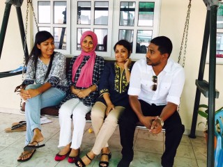 ކޮމިޝަނަރ އޮފް ޕޮލިސްގެ އަނބިކަނބަލުން ވެސް އަނިޔާވެރިކަމާއި ދެކޮޅަށް ތެދުވެއްޖެ