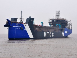 ވަލެއް އޮޅިގެން މެދުކަނޑާލި މަހާޖައްރާފުގެ މަސައްކަތް އަލުން ފަށައިފި