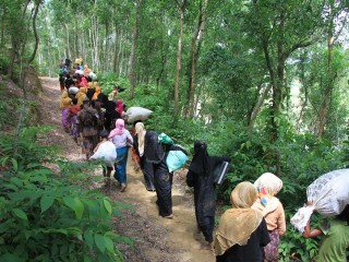 ރޮހިންޖާ މުސްލިމުންގެ މައްސަލައިގައި އަދި އަޑުއިވެނީ ހުސްވާހަކަ!