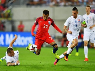 ވޯލްޑްކަޕް ކޮލިފައިން: އިންގްލެންޑް ކިރިޔާ ސަލާމަތްވިއިރު، ޕޯލަންޑް ފަސޭހަ ކަމާއެކު މޮޅުވެއްޖެ