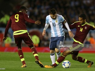 އާޖެންޓީނާއާ ވެނެޒުއޭލާ ވާދަކުރި މެޗުގެ ތެރެއިން