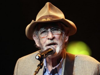  ޑޮން ވިލިއަމް އުމުރުން 78 އަހަރުގައި މަރުވެއްޖެ