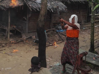 މިޔަންމާ ސަރުކާރުން އޮޅުވާލަން އުޅޭކަމަށް މަންގްޑޯއަށް ދަތުރުކުރި ނޫސްވެރިއަކު ބުނެފި!