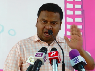 ޕީޕީއެމް އިން ބޭއްވި ޖަލްސާގައި މުންދު ވާހަކަ ދައްކަވަނީ:-- 