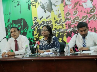 ދިވެހި ރައްޔިތުންނަކީ ވައްކަން ކުރާ، އޮޅުވާލާ ބައެއް ކަމަށް ސަރުކާރުން ބުނުމުން އިދިކޮޅު ފަރާތްތައް ރަތަށް