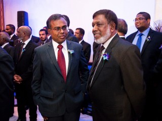 ސުޕްރީމް ކޯޓުގެ ފަނޑިޔާރު ޑރ. އަބްދުﷲދީދީ (ރަތް ޓައީ އަޅުއްވައިގެން)