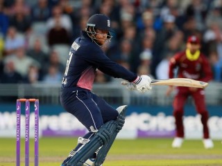 މި މެޗުގައި ސެންޗަރީއެއް ފުރިހަމަކުރި ޖޮނީ ބެއަސްޓޯ