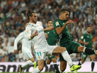 ރެއާލްއާއި ބެޓިސް ވާދަކުރި މެޗުގެ ތެރެއިން 