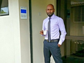 ފުޓްސަލް ކުޅެނިކޮށް އެމްއޭސީއެލްގެ މުވައްޒަފަކު ނިޔާވެއްޖެ