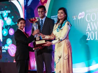 މައިލޯ ކަލާސް އެވޯޑު މިފަހަރު ޒުވާން ޓީޓީ ކުޅުންތެރިޔާ ރަފާއަށް