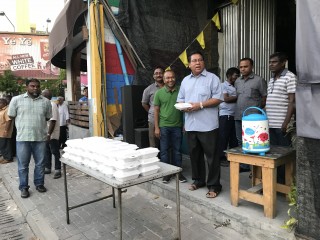 ސަޔަށް ގެނައިތަކެތި އެމްޑީޕީ ހަރުގެ ކުރިމަތީ ބަހައްޓާފައި:-- ސައިގެ ހަރަކާތުގައި ސަރުކާރަށް ފާޑުކިޔުންތައް އަމާޒުކޮށްފައިވޭ