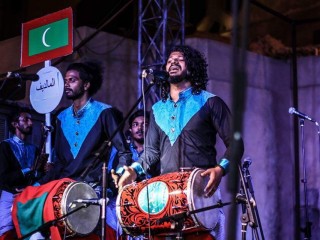 ސުޕާރީގެ އަގު ބޮޑު ކުރުމުން ރާޅުގަނޑު ބޮޑުބެރު ގްރޫޕުން ނިކުމެއްޖެ