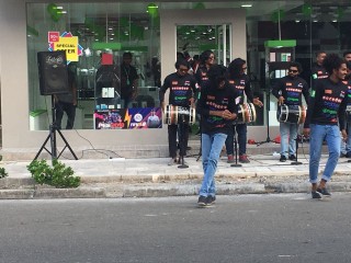 އެލް މޯބައިލްގެ އައު ފިހާރައެއް އަނެއްކާވެސް ހުޅުމާލޭގައި ހުޅުވައިފި