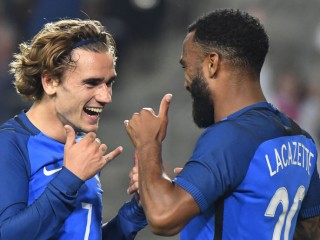 ގްރީޒްމަން އާސެނަލްއަށް ގެނައުމަށް މަސައްކަތް ކުރާނަން: ލަކަޒެޓް