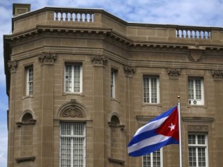 އެމެރިކާގައިތިބި ކިއުބާގެ 15 ޑިޕްލޮމޭޓަކު ފޮނުވާލަން ނިންމައިފި