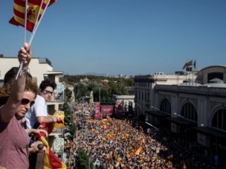 ކެޓަލޯނިއާގެ މިނިވަންކަން: ކެޓަލޯނިއާގެ މިނިވަންކަމާ ދެކޮޅަށް ބާސެލޯނާގައި ބޮޑު އެއްވުމެއް