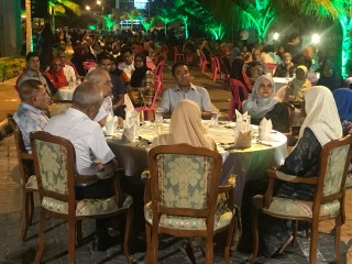 ރައީސް ޔާމީން މޮޅު ގޮނޑީގައި، އިސްރަށްވެހިން ޕްލާސްޓިކް ގޮނޑީގައި