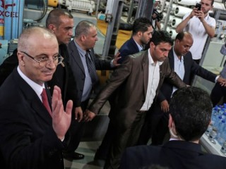 ހަމާސްއާއި ފަތަހް އެއްގަލަކަށް އެރުމަށް ގާހިރާގައި މަޝްވަރާ ކުރަނީ