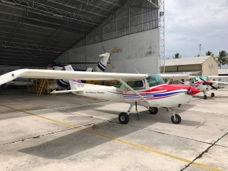 އައްޑޫ ފްލައިންގ ސްކޫލް