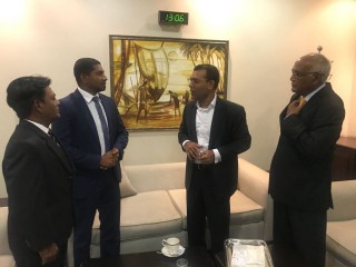 ރައީސް ނަޝީދު ލަންކާގައި