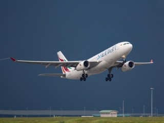 ޗުއްޓީއަށްފަހު ފްލައިޓްތައް ލޯޑު ބޮޑު!