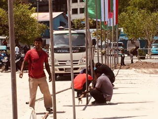 އާދައިގެމަތިން ޕީޕީއެމް ޖަލްސާއަށް ކާނިވާ ތައްޔާރުކުރުމުގައި މިނިސްޓްރީގެ މުވައްޒަފުން!