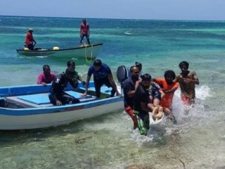 Husband dies, wife survives after being caught in current near GA. Villingilli