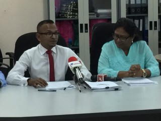 އެލްޖީއަކީ މިހާރު "ފޯވަޑް" ބަޓަނެއް: ޑެޕިއުޓީ މޭޔަރު ސަމާހު