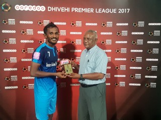 ދިވެހި ޕްރިމިއަރ ލީގު: ނިއު ރޭޑިއަންޓުން ފަސް ޕޮއިންޓަށް ލީޑު ފުޅާކޮށްފި