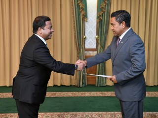 ލަންކާގައި ތިބި ދިވެހިން ސަމާލުކަން ދެއްވުމަށް އަނެއްކާވެސް މުންދު އިލްތިމާސް ކުރައްވައިފި