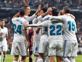 ރެއާލް މެޑްރިޑް ކުޅުންތެރިން ލަނޑު ޖެހުމަށްފަހު އުފާފާޅުކުރަނީ 