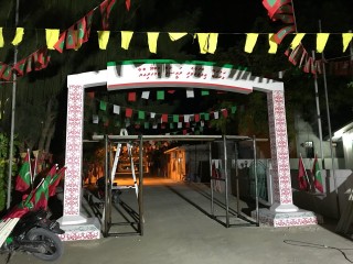 ރައީީސް ޔާމީން މަޑުއްވަރީއަށް ވަޑައިގަންނަވާއިރު ރައްޔިތުން ބުނަނީ...