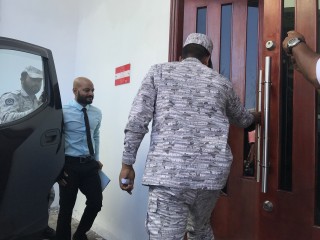MP Faris Maumoon arriving in Court for hearings