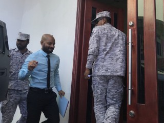 ދިއްގަރު ދާއިރާގެ މެމްބަރު ފާރިސް މައުމޫން