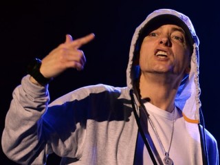 އިލެކްޝަނުގައި ބޭނުންކުރި ލަވައަކުން ނިއުޒިލެންޑްގެ ޕޮލިޓިކަލް ޕާޓީއެއް ޖޫރިމަނާ ކޮށްފި