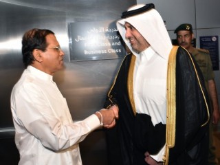 ލަންކާގެ ރައީސް ސިރިސޭނާ ޤަޠަރަށް ވަޑައިގެންފި