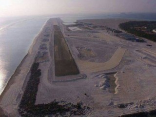 President Abdulla Yameen inaugurates airport in Kudahuvadhoo 