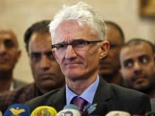 އދ ގެ، އެހީދިނުމުގެ ކަންކަމާ ގުޅޭ އިސްވެރިޔާ މާކް ލޯކޮކް