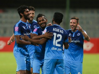 ޕްރެޒިޑެންޓްސް ކަޕް: ޕެނަލްޓީ ޖަހައިގެން ޓީސީ ބަލިކޮށް ނިއު ފައިނަލަށް